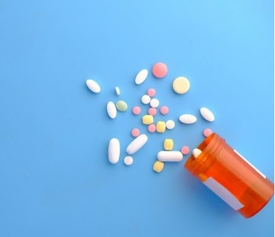 Vliv antibiotik na střevní mikrobiotu: krátkodobé a dlouhodobé účinky