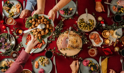 Gesundheit des Verdauungstrakts in der Feiertagszeit: Tipps zur Vorbeugung von Durchfall, Verschlechterung des Reizdarmsyndroms und Darmkrankheiten