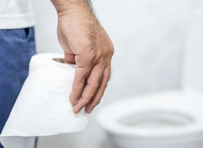 Trápí vás průjem? Zjistěte, co ho způsobuje – akutní vs. chronický