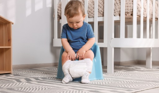 Kindlicher Stuhlgang verstehen: Ein Leitfaden für Eltern